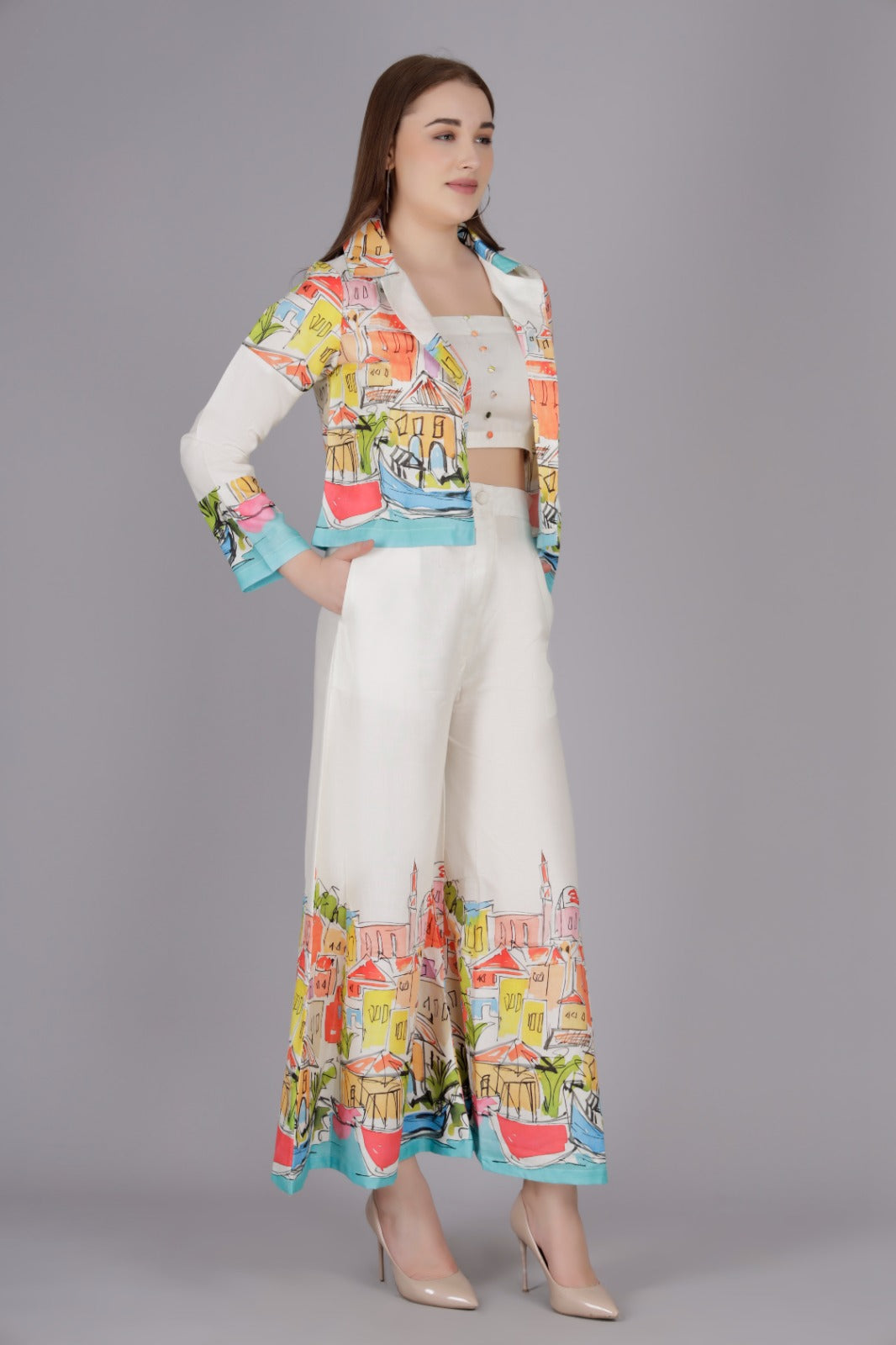 Modern And Glamorous Three Pcs Set